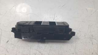 Recambio de mando elevalunas delantero izquierdo para mazda 3 sedán (bp) 2019- evolution referencia OEM IAM BDMC66350A  