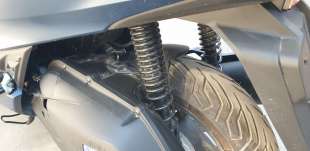 Recambio de amortiguador trasero izquierdo para honda pcx 125 2020- referencia OEM IAM 52400K1YJ51  