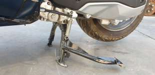 Recambio de caballete central para honda pcx 125 2020- referencia OEM IAM 50500K1ZJ10  