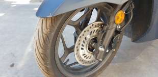 Recambio de disco freno delantero para honda pcx 125 2020- referencia OEM IAM 45351K1YJ51  