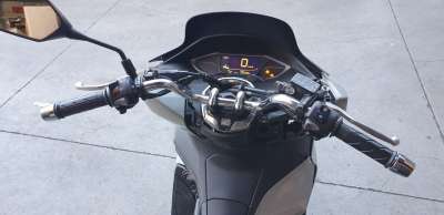 Recambio de manillar para honda pcx 125 2020- referencia OEM IAM 53100K97T00  