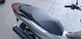 Recambio de asiento delantero para honda pcx 125 2020- referencia OEM IAM 77200K1ZJ10ZC  