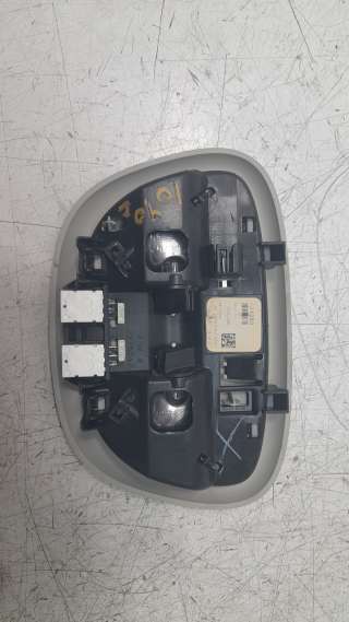 Recambio de luz interior para jeep cherokee 2014- 2.0 m-jet cat referencia OEM IAM 68410581AA  2275247