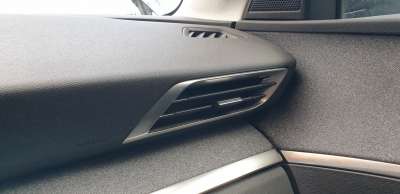 Recambio de aireador derecho para peugeot 3008 2016- allure referencia OEM IAM 9810143080  