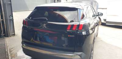 Recambio de porton trasero para peugeot 3008 2016- allure referencia OEM IAM 1617409480  