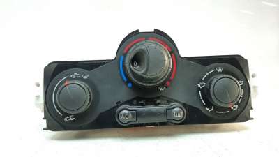 Recambio de mando climatizador para renault megane ii berlina 5p 2002-2009 dynamique referencia OEM IAM 69420003  