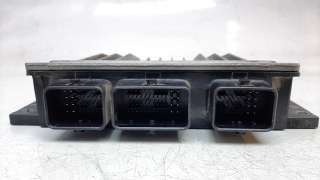 Recambio de centralita motor uce para renault megane ii berlina 5p 2002-2009 dynamique referencia OEM IAM 8200399038  