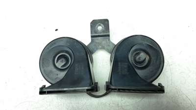 Recambio de claxon para land rover discovery sport 2014- 2.0 td4 cat referencia OEM IAM BJ3213A803AD  