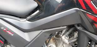 Recambio de moldura para zontes motorcycles zt125 -u 2022- referencia OEM IAM 4041201146051  