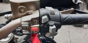 Recambio de piña luces derecha para zontes motorcycles zt125 -u 2022- referencia OEM IAM 1184200184000  