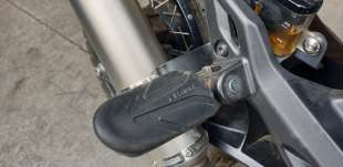 Recambio de estribera derecha para zontes motorcycles zt125 -u 2022- referencia OEM IAM   