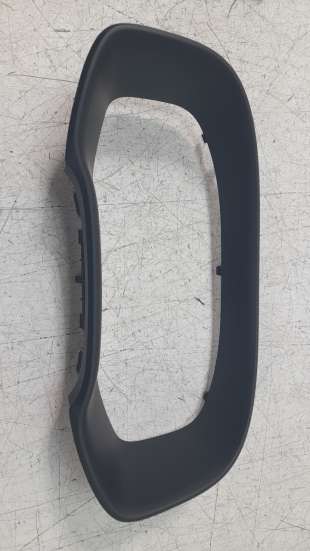 Recambio de moldura para seat ateca (khp) 2020-2022 fr referencia OEM IAM 575857053A  