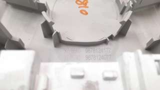 Recambio de luz interior para citroën c4 picasso 2013- origins referencia OEM IAM 9678124177  