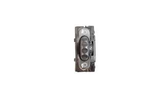 Recambio de interruptor para smart fortwo cabrio 2015- referencia OEM IAM 8200379685  