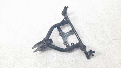 Recambio de araña para honda cb 500f 2016- referencia OEM IAM 64220MKPDP0  