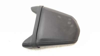 Recambio de asiento trasero para honda cb 650r 2018- referencia OEM IAM 77300MKND51ZB  