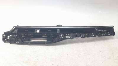 Recambio de aireador central para audi a4 berlina (8wc) 2019- 35 tdi s line referencia OEM IAM 8W1820902  