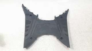 Recambio de moldura para kymco agility 50/125 2005- referencia OEM IAM 6431AALJ8E10N1R  