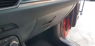 Recambio de guantera para mazda cx-5 2017- advantage 2wd referencia OEM IAM KB8C64030A02  