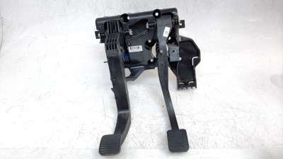 Recambio de pedal embrague para citroën jumper kasten 2014- 30 l1h1 bluehdi 120 referencia OEM IAM 25863700  