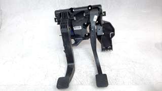 Recambio de pedal embrague para citroën jumper kasten 2014- 30 l1h1 bluehdi 120 referencia OEM IAM 25863700  