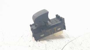 Recambio de mando elevalunas trasero izquierdo para toyota hilux (gun1) 2016- doble cabina dlx 4x4 referencia OEM IAM 848100K080