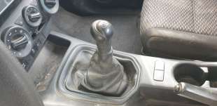 Recambio de pomo palanca cambio para toyota hilux (gun1) 2016- doble cabina dlx 4x4 referencia OEM IAM 335040K230C0  