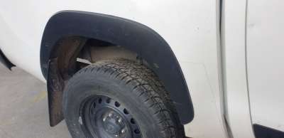 Recambio de paso rueda trasero derecho para toyota hilux (gun1) 2016- doble cabina dlx 4x4 referencia OEM IAM PC4030K00A  