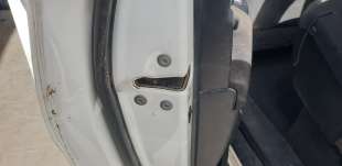 Recambio de cerradura puerta trasera izquierda para toyota hilux (gun1) 2016- doble cabina dlx 4x4 referencia OEM IAM 690600K040