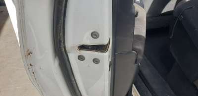 Recambio de cerradura puerta trasera izquierda para toyota hilux (gun1) 2016- doble cabina dlx 4x4 referencia OEM IAM 690600K040