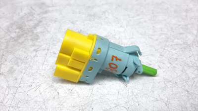 Recambio de interruptor para citroën jumper kasten 2014- 30 l1h1 bluehdi 120 referencia OEM IAM 52162684  