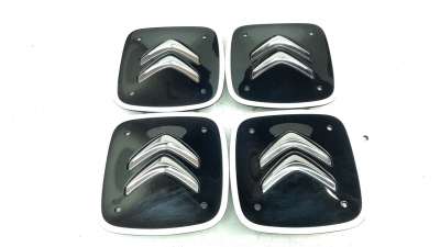 Recambio de tapacubos para citroën c3 aircross 2017- feel referencia OEM IAM 98031813XY  