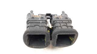 Recambio de aireador central para hyundai tucson 2015- 1.6 crdi cat referencia OEM IAM 97040D7000  
