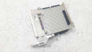 Recambio de caja reles / fusibles para toyota corolla (e21) 2019- referencia OEM IAM 8273002P80  