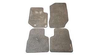Recambio de juego alfombrillas para peugeot 2008 (p1) 2019- active referencia OEM IAM 1684231780  