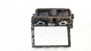 Recambio de aireador central para volkswagen golf vii lim. (bq1) 2016- 1.0 tsi referencia OEM IAM 5G1819728  