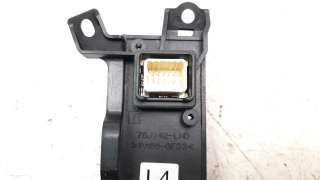 Recambio de pantalla multifuncion para lexus nx 2014- 2.5 16v cat (híbrido) referencia OEM IAM 76J742  