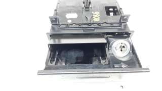Recambio de cenicero para porsche cayenne (typ 9pa) 2002-2007 turbo s referencia OEM IAM 7L5858329A  