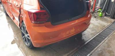 Recambio de paragolpes trasero para volkswagen polo 2017- edition referencia OEM IAM 2G6807421GRU 107237810 
