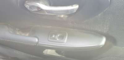 Recambio de mando elevalunas trasero izquierdo para jeep cherokee 2014- limited 4wd referencia OEM IAM 68214156AA  