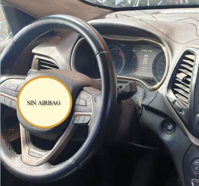 Recambio de volante para jeep cherokee 2014- limited 4wd referencia OEM IAM 5QV34DX9AE  
