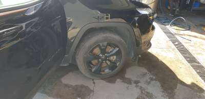 Recambio de puente delantero para jeep cherokee 2014- limited 4wd referencia OEM IAM 04877643AD  