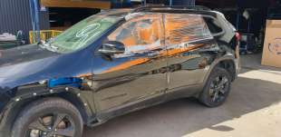 Recambio de puerta delantera izquierda para jeep cherokee 2014- limited 4wd referencia OEM IAM 68290879AC  