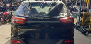 Recambio de porton trasero para jeep cherokee 2014- limited 4wd referencia OEM IAM 68236459AB  