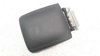 Recambio de apoyabrazos central para ssangyong rexton 2021- limited 4x4 referencia OEM IAM 7795036002  