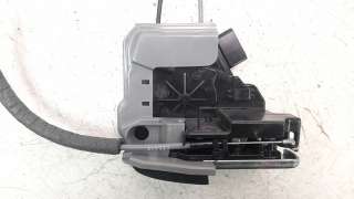 Recambio de cerradura puerta trasera derecha para ssangyong rexton 2021- limited 4x4 referencia OEM IAM 7132036000  