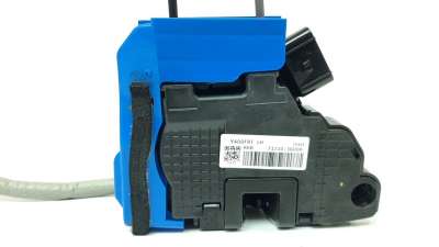 Recambio de cerradura puerta delantera izquierda para ssangyong rexton 2021- limited 4x4 referencia OEM IAM 7121036000  