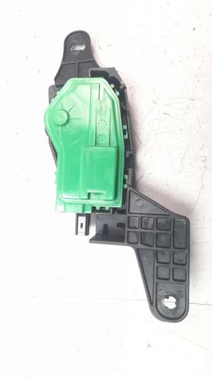 Recambio de tapa exterior combustible para hyundai tucson 2015- 1.7 crdi cat referencia OEM IAM 81550D7000  