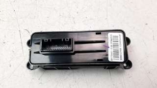 Recambio de mando multifuncion para hyundai tucson 2015- 1.7 crdi cat referencia OEM IAM 93300D7600  
