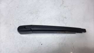 Recambio de brazo limpia trasero para hyundai tucson 2015- classic blue referencia OEM IAM 988152J000  